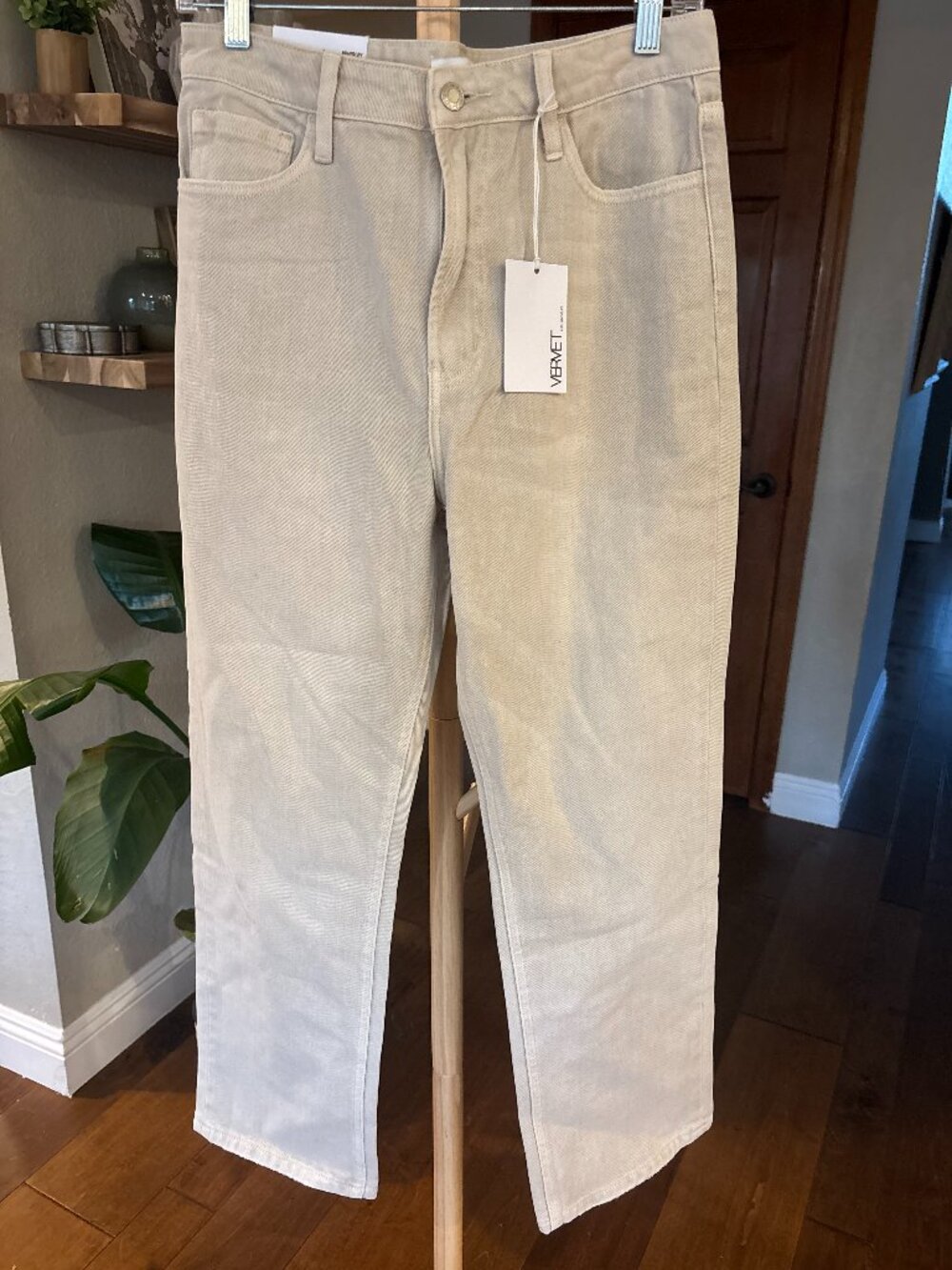 NWT Vervet Beverley Super High Rise Straight Jeans Size 29 Sand 100% Cotton